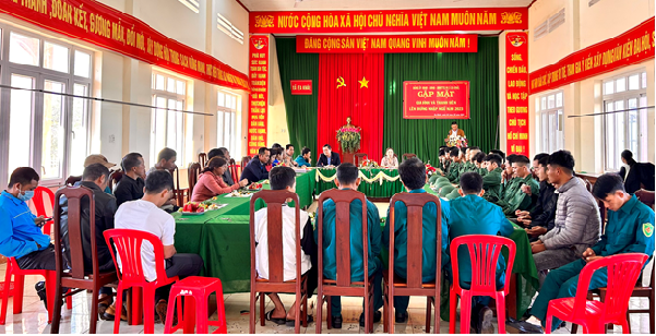 Xã Ea Khăl gặp mặt thanh niên sẵn sàng lên đường nhập ngũ năm 2023